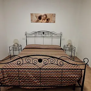 https://agriturismo-tre-cerri-di-zanaboni-franca.it-tuscanyhotel.com